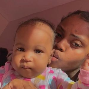 Meet your Posher, Aniaya